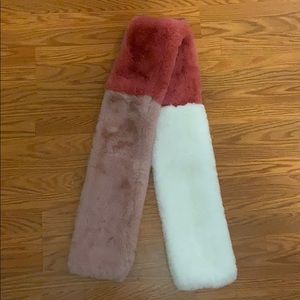BCBG scarf